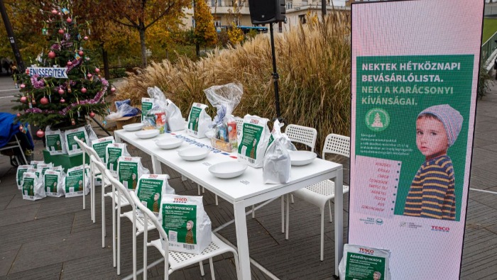Tesco: Ünnepi vacsora négy személyre egy csomagban