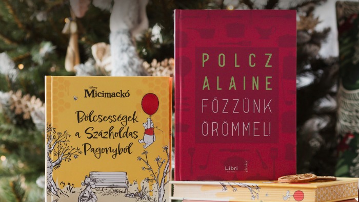 Köztereken rejtett el karácsonyi díszköteteket a Libri