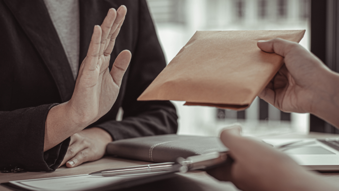 Új állásban kezdesz a nyáron? Szakértő segít felismerni a buktatókat!