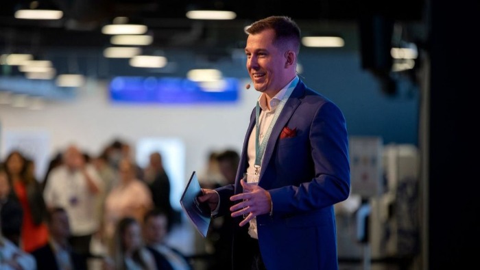 Úgy tudjuk a személyességet megőrizni, hogyha digitalizálunk