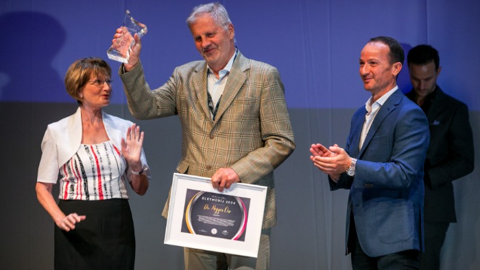 Dr. Megyer Örs a Magyar Marketing Szövetség életműdíjasa