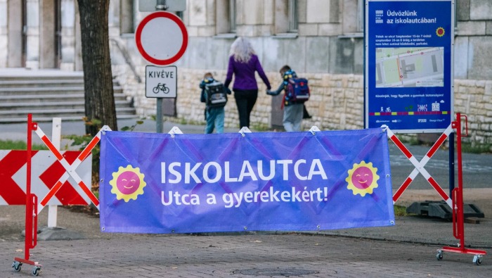 Folytatódik az iskolautcák kialakítása Budapesten