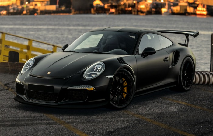 A Porsche nemet mond a teljesen elektromos 911-esre