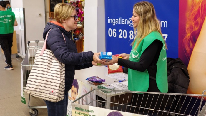 Közel 41 tonna élelmiszer-adomány gyűlt össze a Tescóban