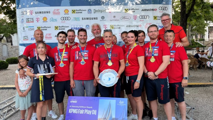 Azonnali segítség a versenytársnak