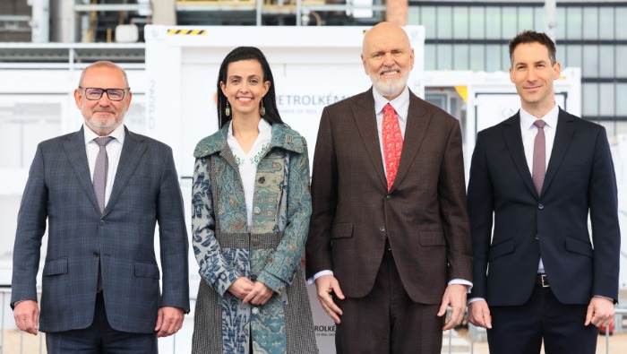 Átadták Kelet-Magyarország legnagyobb akkumulátoros energiatárolóját