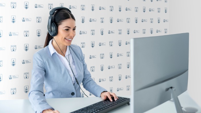 Már videóhívással is lehet ügyeket intézni a NÚSZ-nál