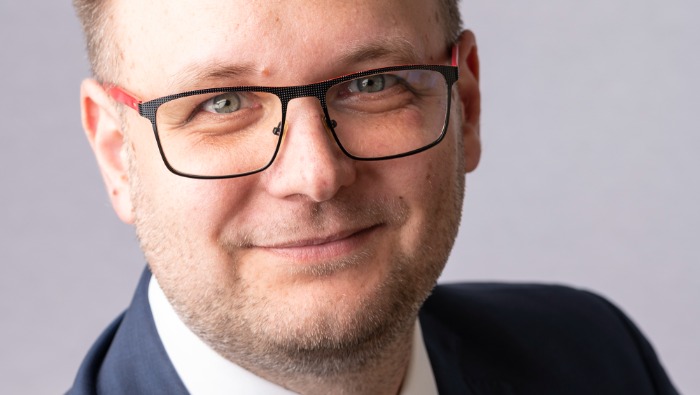 A digitalizáció tempóját egy nagy szervezetnek is követnie kell