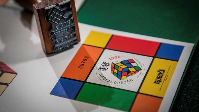 Alkalmi bélyeget bocsátott forgalomba a Magyar Posta