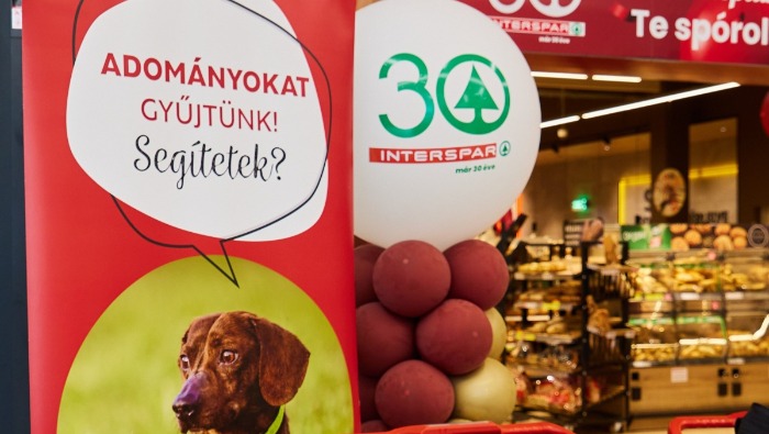 „Mancs a bajban!” – tízezrek fogtak össze