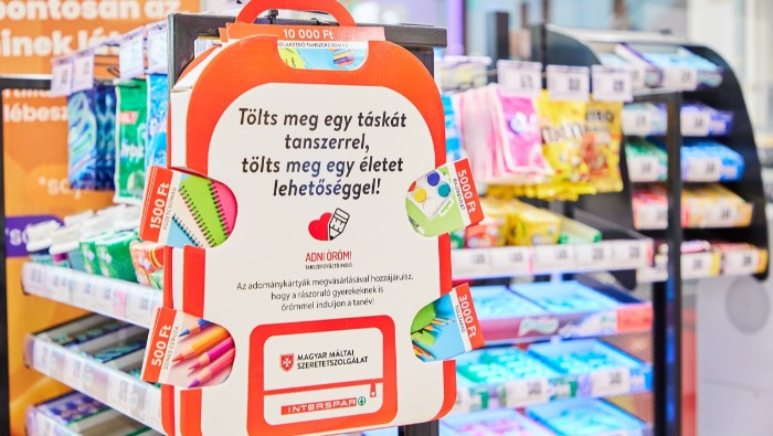 Adni Öröm! – 1800 gyermek kezdheti méltó módon a tanévet