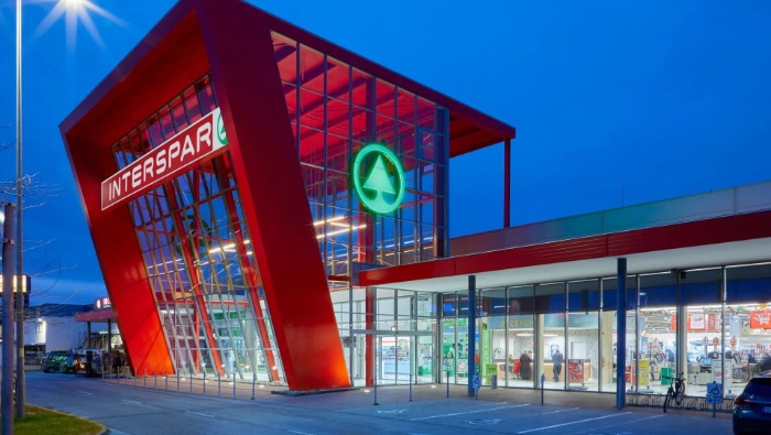 Több mint 1,2 milliárdos korszerűsítés a székes-fehérvári INTERSPAR-ban