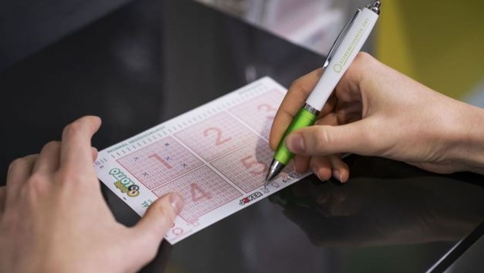 Már közel 3,5 milliárd forint várja a játékosokat az Ötöslottón