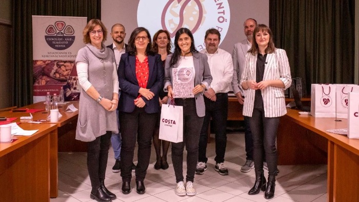 Letárult a Coca-Cola és a MATE pályázata