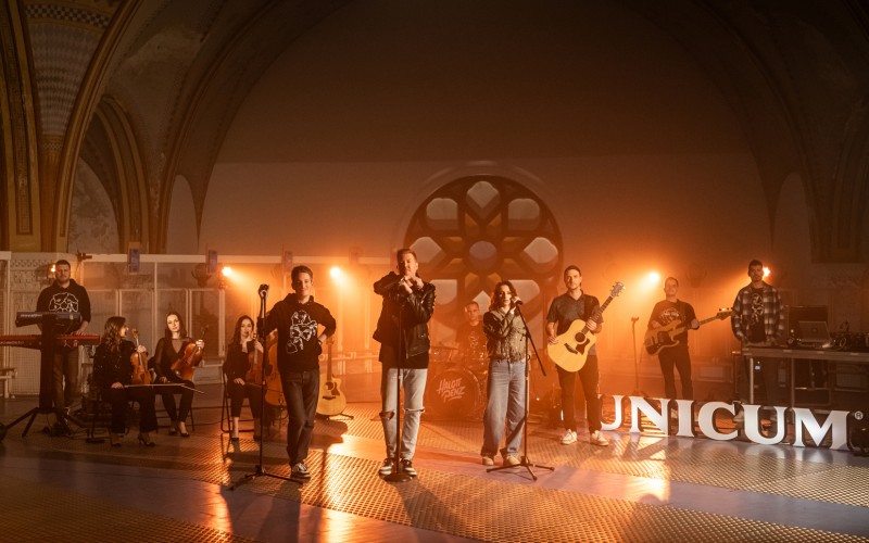 Unicum_Akusztik_Halott_Pénz_werk_1