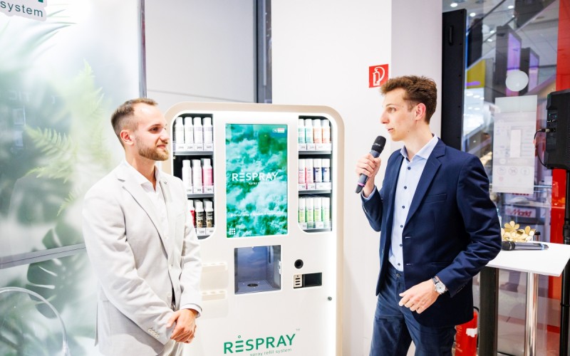 Rossmann_Respray_Mammut_250507_086