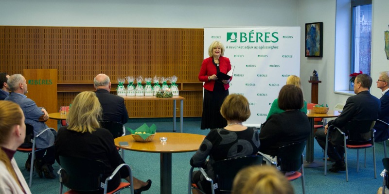 Szeretetcseppek - a Béres idén karácsonykor is segíti a rászorulókat