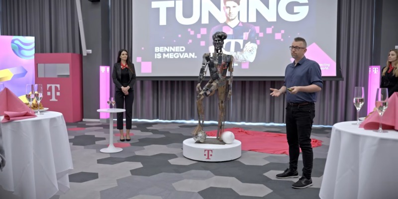 Megleptük Szoboszlai Dominikot